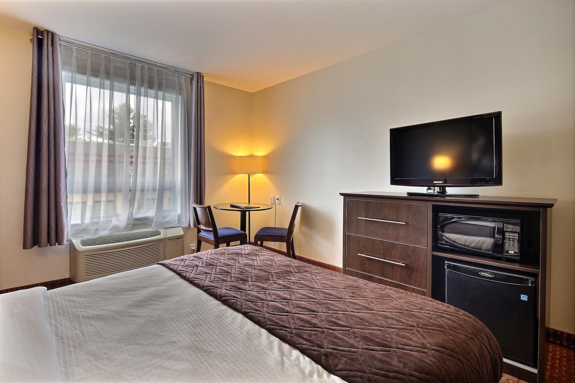 Super 8 By Wyndham Québec Exteriör bild